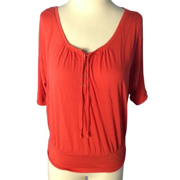 AMERICAN EAGLE Red Button Tie Elastic Waist 3/4 Sleeve Top Small - Picture 1 of 7